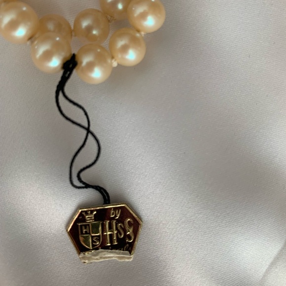 Vintage Duchess Simulated Pearls Necklace and Bracelet Set with tag - Picture 3 of 9